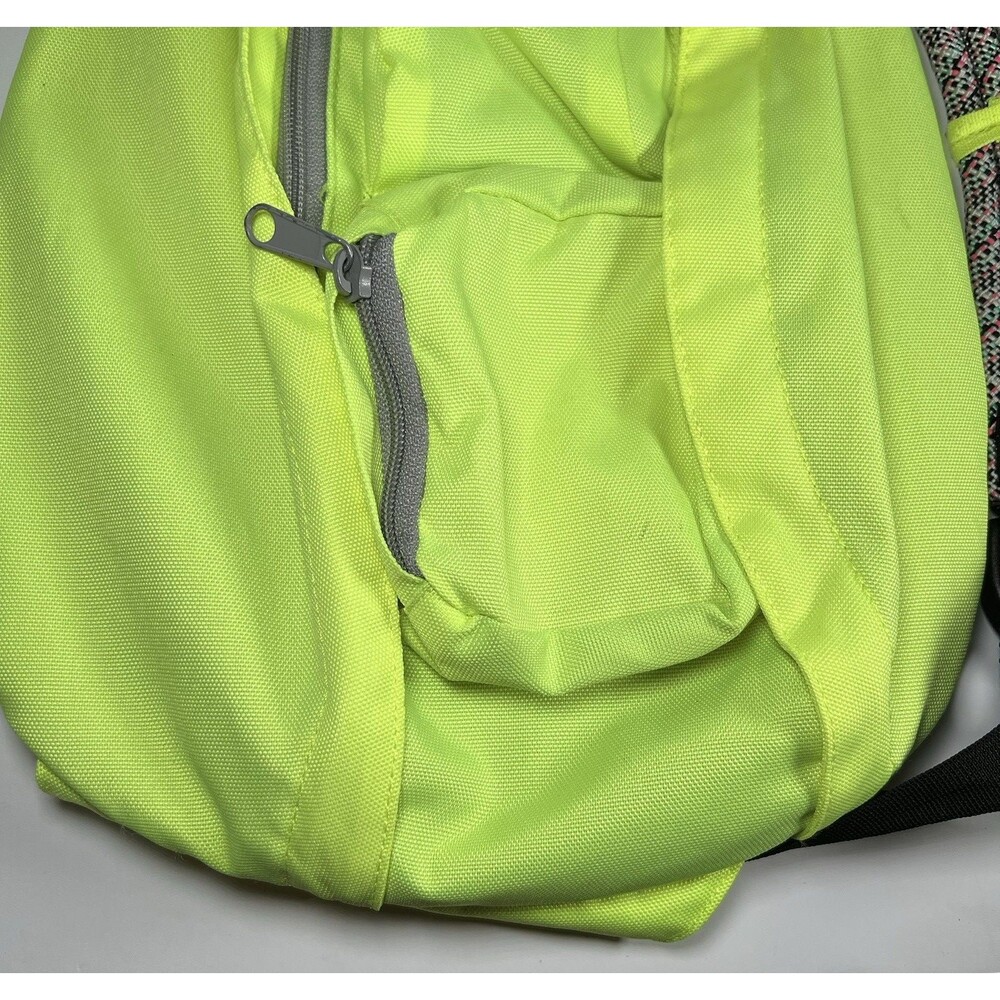 Kavu Rope Bag Neon Green Crossbody Sling Backpack Adjustable Strap - Picture 2 of 8